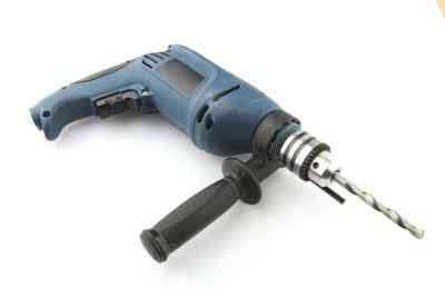 Как удалить сломанный Болт из корпуса термостата