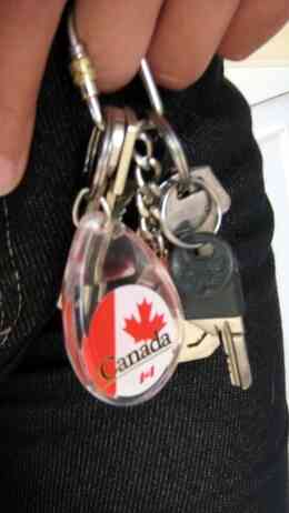 Как поменять ключ зажигания на 1993 Форд F-150