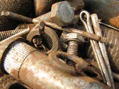 Сломанный Инструмент Для Удаления Болтов