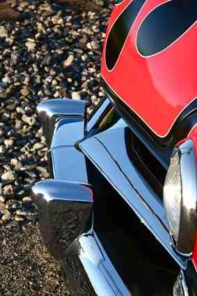 Как нарисовать Стекловолоконный капот