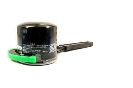 Как заменить Масляный фильтр на 2006 Хундай Соната