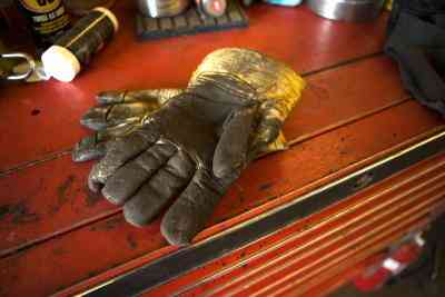 Как ставить прокладки под стартер