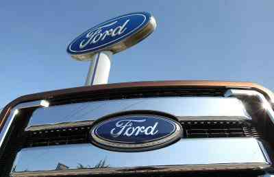 Как Прокачать сцепление на грузовике Форд