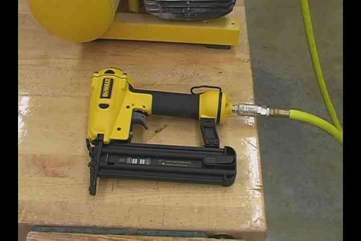 Как поменять компрессор воздуха давления